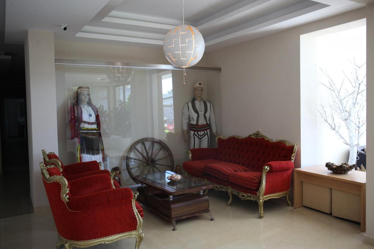 Freskia Resort Velipojë Екстериор снимка