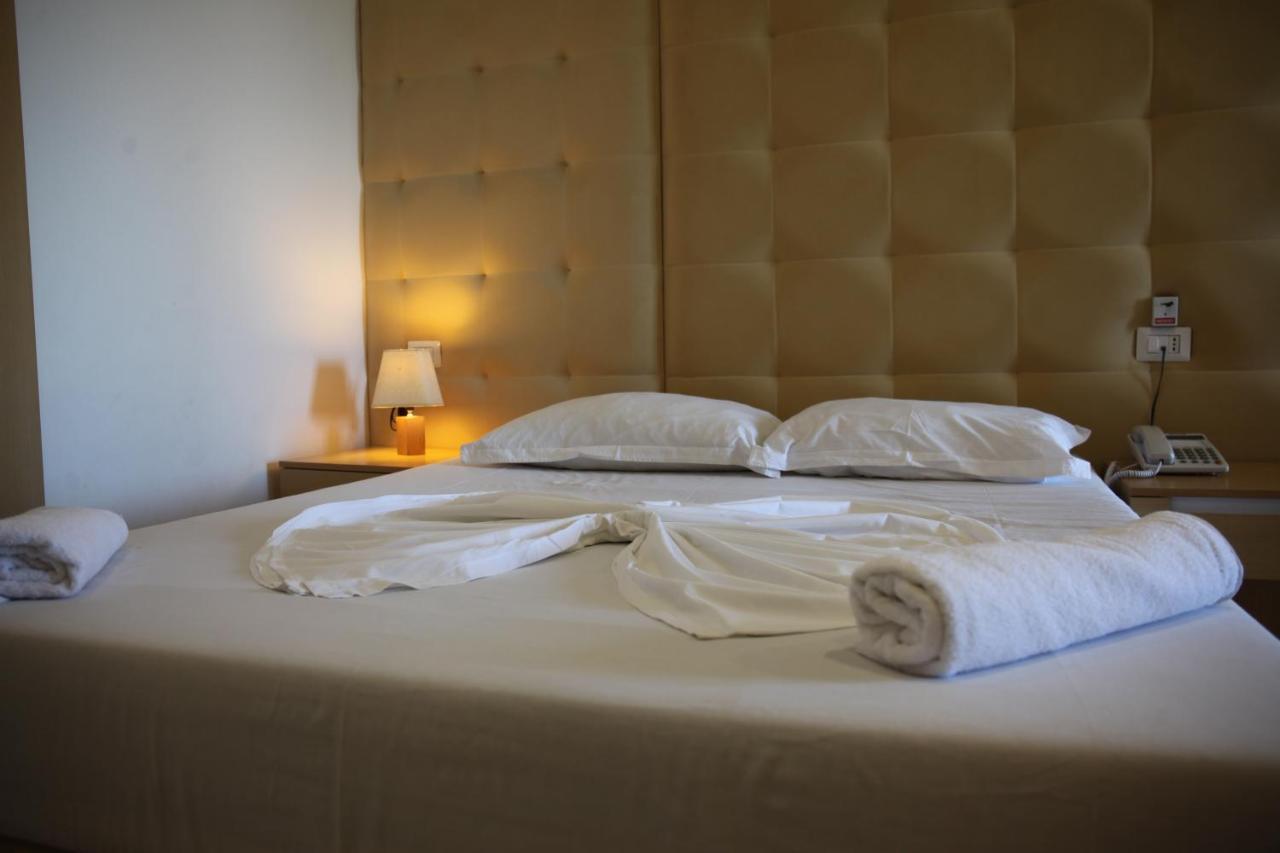Freskia Resort Velipojë Екстериор снимка