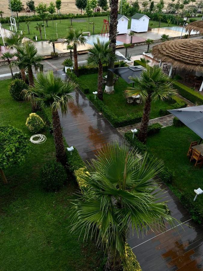 Freskia Resort Velipojë Екстериор снимка